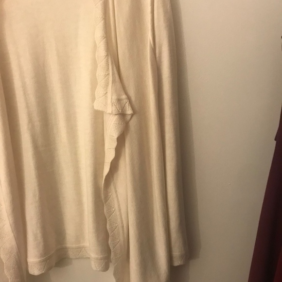 Ann Taylor Cream Cardigan - Picture 2 of 6